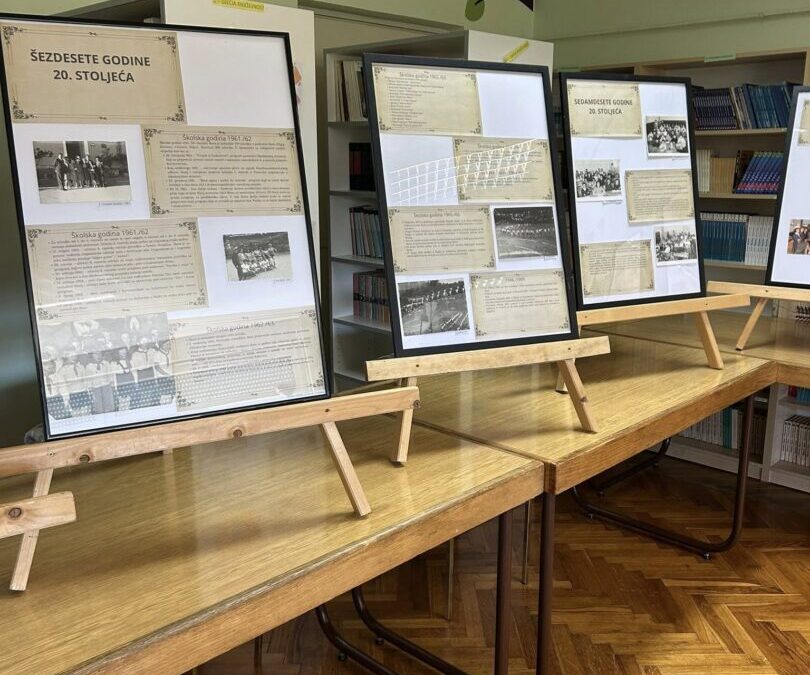 Izložba povodom 150 godina Osnovne škole Slunj